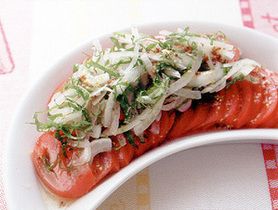 オニオンとまとサラダ