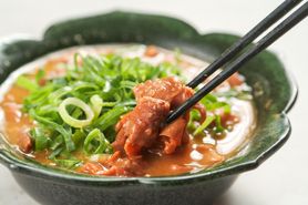 ホルモン味噌煮込み