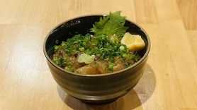 地魚りゅうきゅうどんぶり