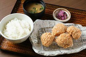 米粉ざくざくチキン定食