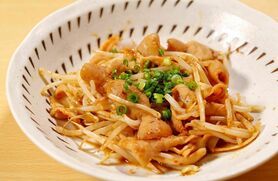 辛みそホルモン炒め