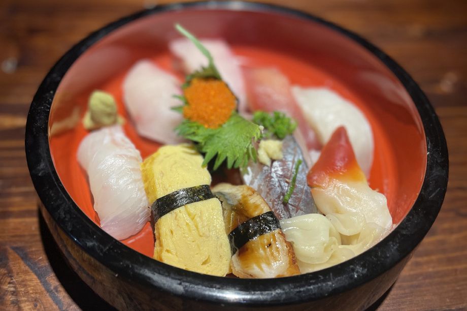 本日の握り 10貫盛合せ（1680）