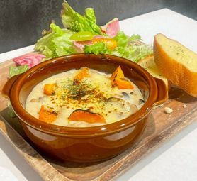 ⛄️新メニュー❄️とりときのこのグラタンプレート🍄