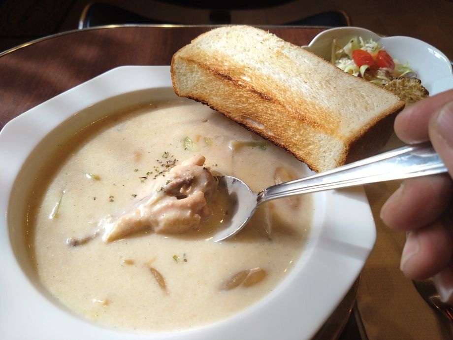 チキンクリームシチュー（1,180円（税込））