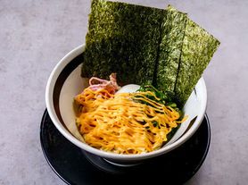 温玉チーズ油そば(並、大盛り、特盛同一価格です)