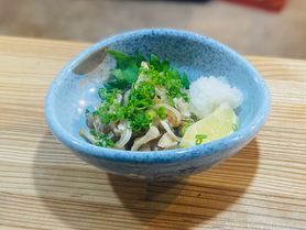 プルプル！トラフグの皮ピリ辛ゴマ和え