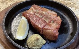 厚切りベーコン