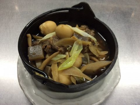 山形名物！米沢牛入り芋煮