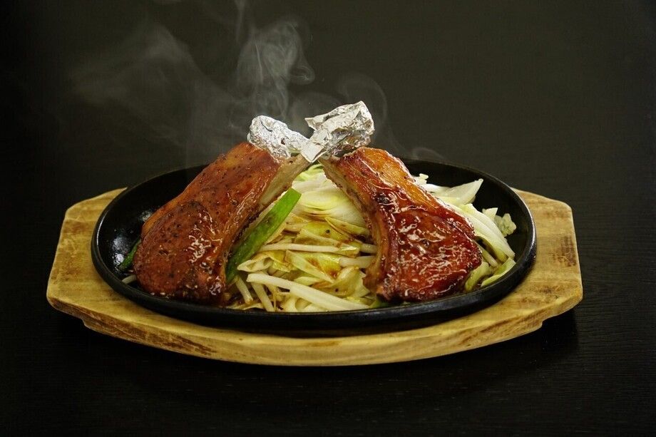 ラムチョップステーキ 2本