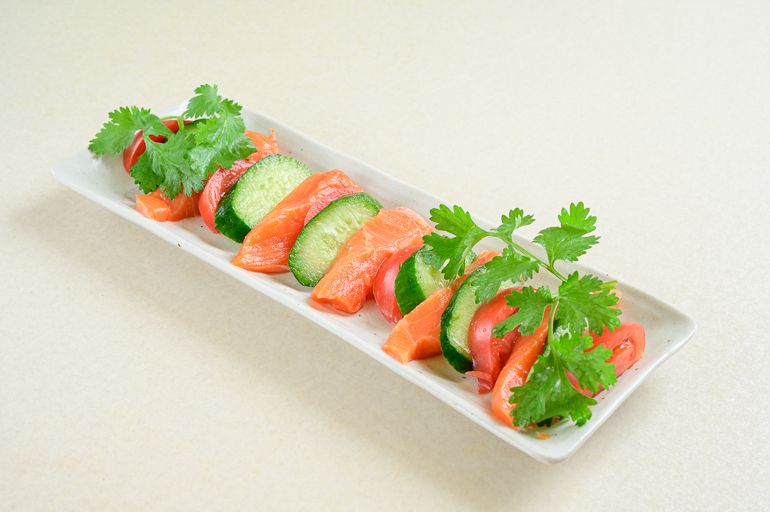 サモンアボカドカルパッチョ