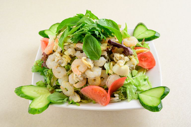 シーフードサラダ