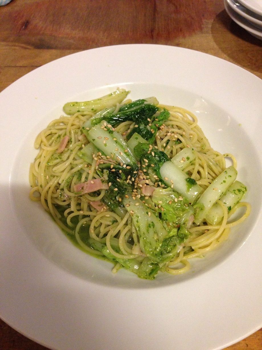 旬野菜とベーコンを使ったバジルスパゲッティ（1060）