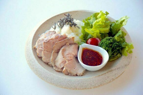 ワンプレート：炙り豚丼〜雲白肉ダレ〜