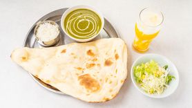 ほうれん草チキンカレー弁当/Spinach Chicken Curry Bento