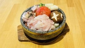 ”夏の旨辛“トラフグてっちり火鍋