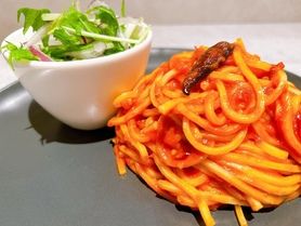 完熟トマトのアラビアータ