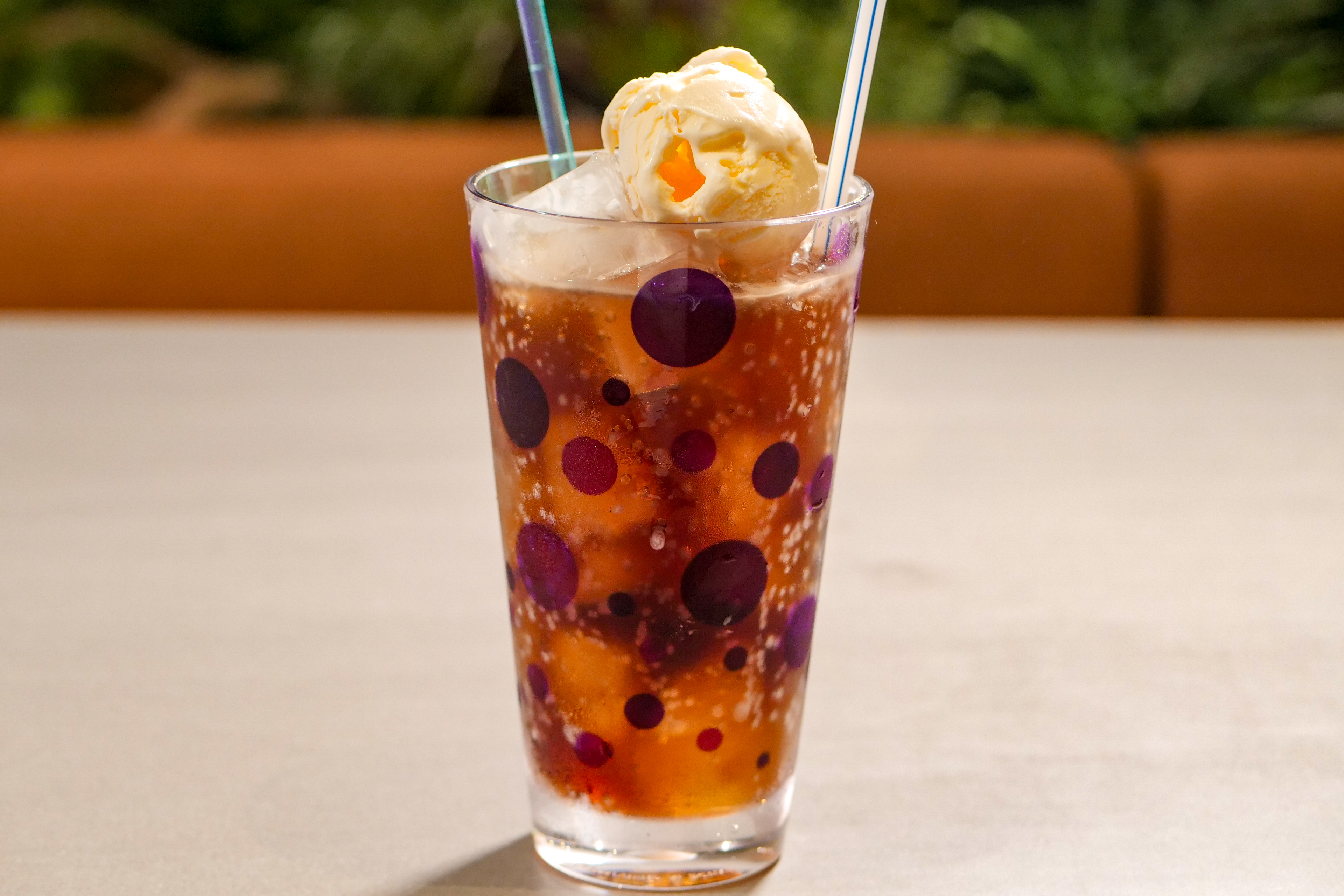 "冷"コーラフロート グランデサイズ