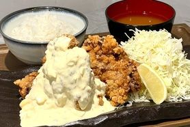 【みそ汁・ご飯付き】濃厚タルタル漁師のからあげ定食(3個)