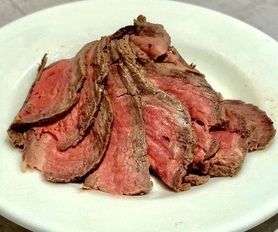 国産牛のローストビーフ