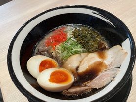 🐻味玉くまもと豚骨ラーメン🍜