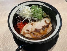 🏩Wネギまみれ　くまもと豚骨ラーメン🍜