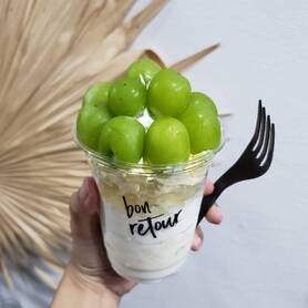 シャインマスカットパフェ