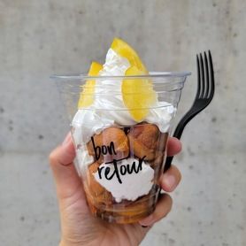 カップカステラ(レモンシロップ)