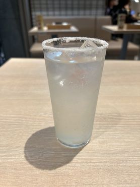 ソルティーレモンサワー