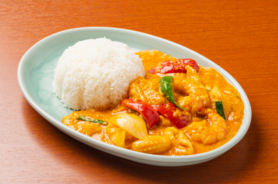 タレーパッポンカリー ทะเลผง 海鮮のふわふわ卵とじカレー　辛さ0