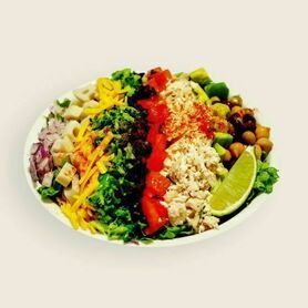 しっとりチキンのコブサラダ