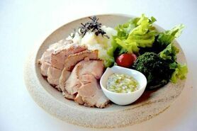 ローストポーク丼