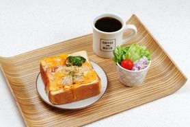 喫茶店のピザトースト