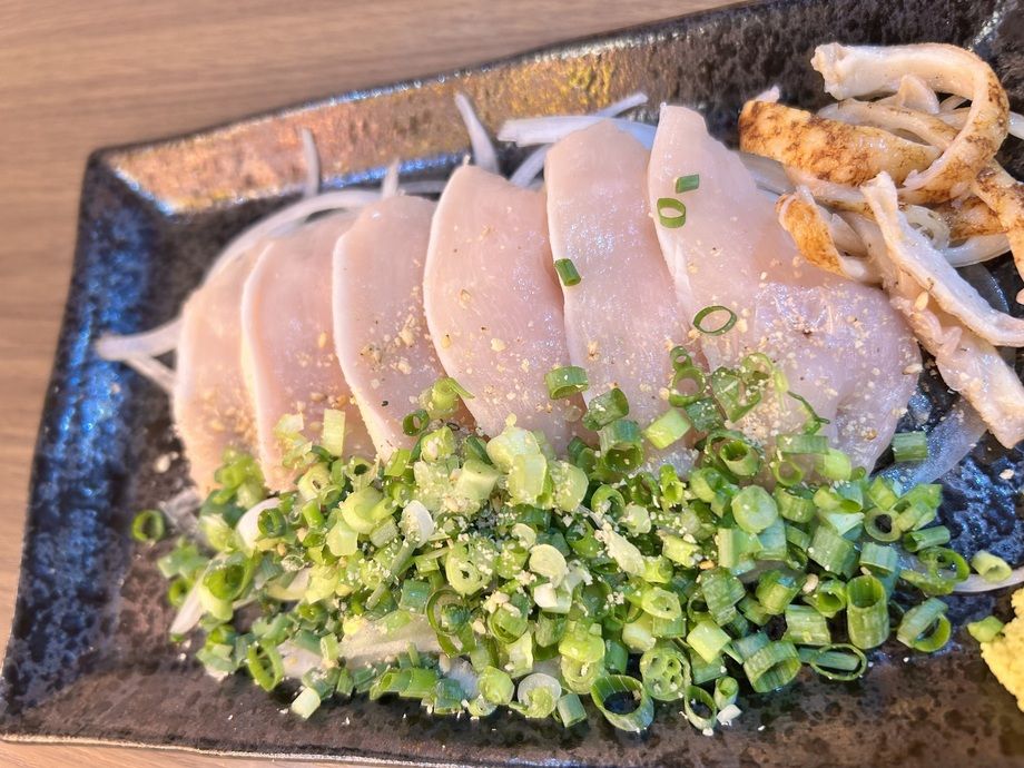 鶏ムネのタタキ