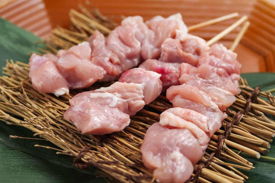 【博多名物】モモ肉希少部位の四つ身