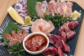 鳥刺盛り合わせ　宮崎ブランド地鶏