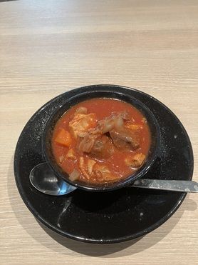 希少！ダチョウのスジ‼️トマト煮込み🍅
