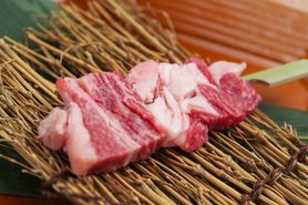 【黒毛和牛】サイコロステーキ串