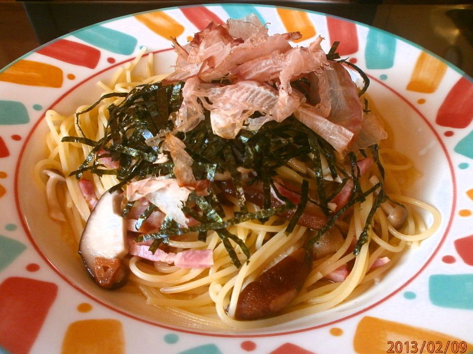 キノコとベーコンのスパゲティ