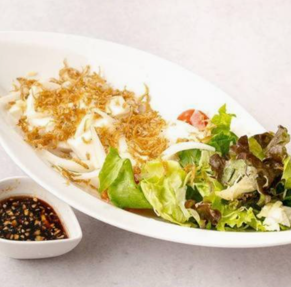 カリカリじゃこと豆腐のサラダボウル/Dried young sardines and tofu salad bowl