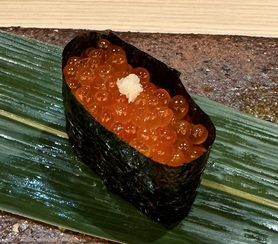 にぎり　若い筋子　羅臼産　