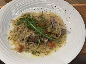 ポークステーキシャルキュティエール風