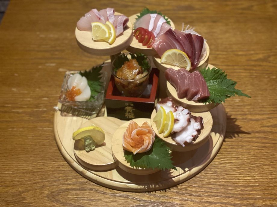 しまやの階段盛（3280）