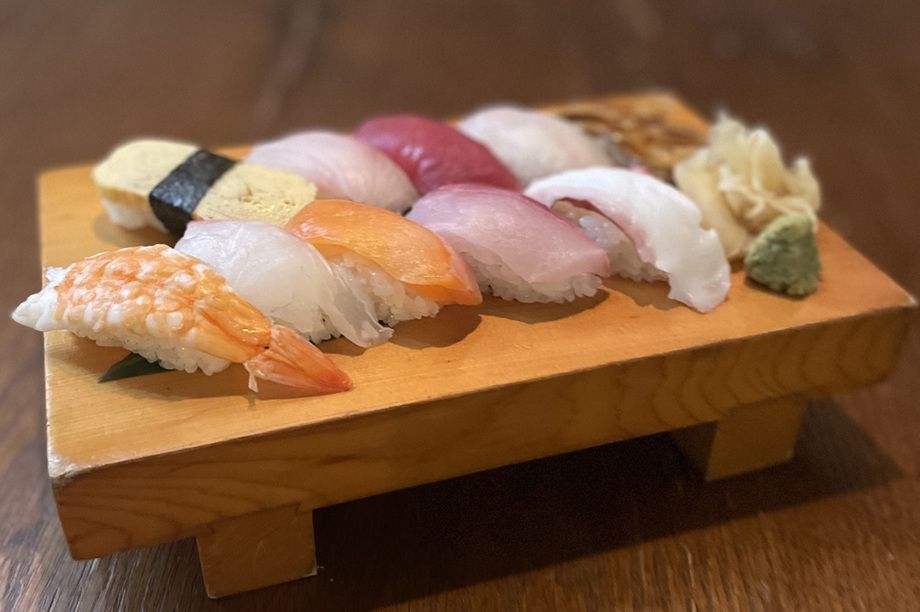 おまかせ10貫盛りランチ（1580）