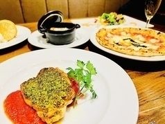 【イタリアンコースA・8品】ピザやお魚料理・鶏モモ肉の香草パン粉焼きなど