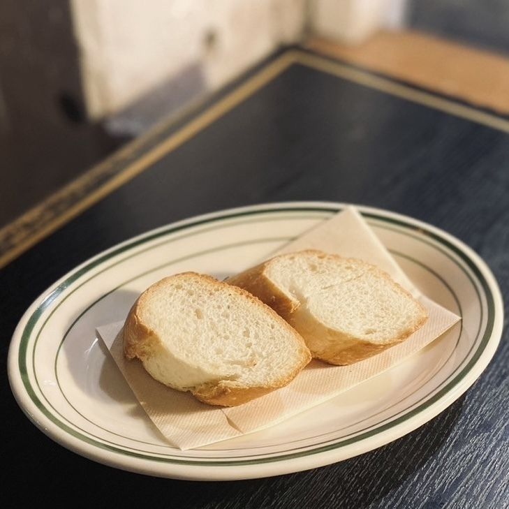 追加パン　2枚