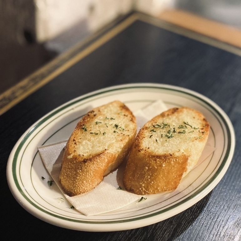 ガーリックトースト