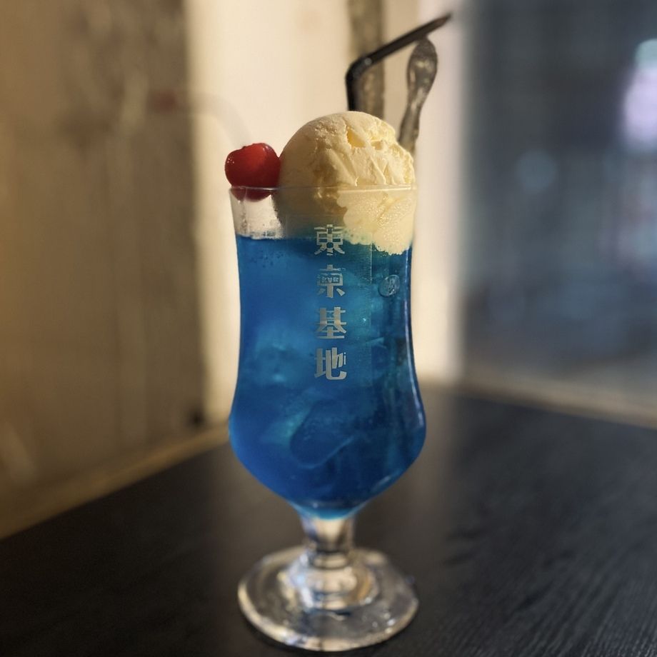 クリームソーダ　ブルーハワイ