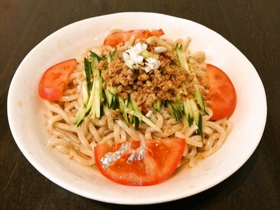【夏限定】特製ミンチ涼麺（780円）