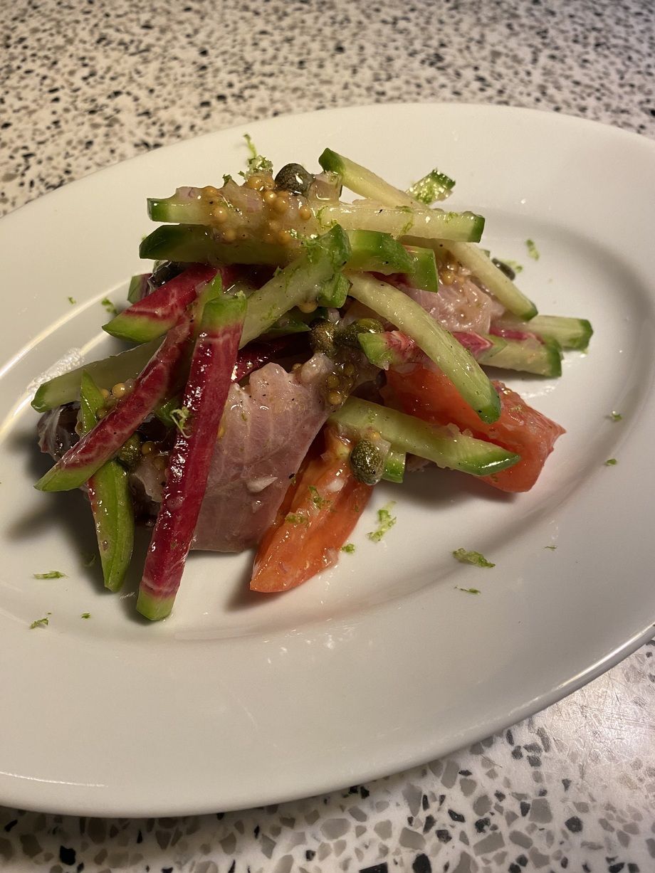 ⭐︎【旬メニュー】生鰤と彩り大根のカルパッチョ