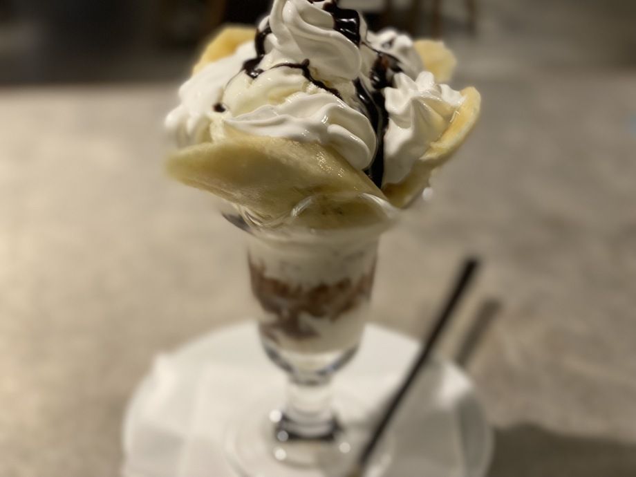 チョコバナナパフェ（1850）